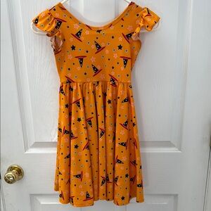 Dot Dot Smile Size 5/6 Orange Dress with Witch Hat and Star Halloween Print
